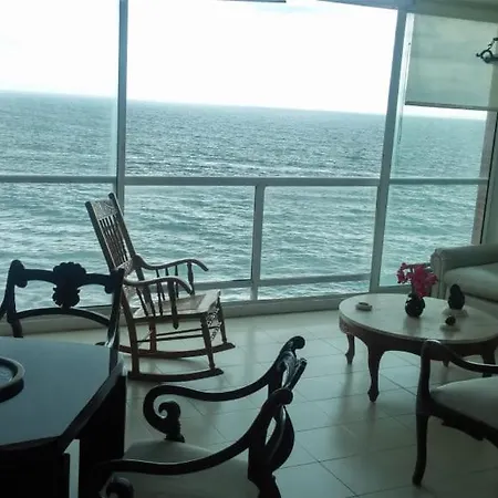 Atardecer Bocagrande Apartment *